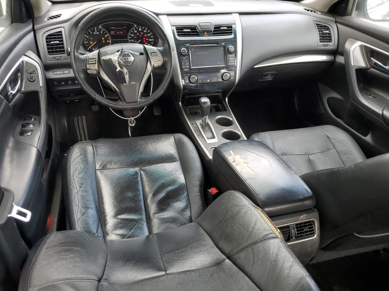 2014 Nissan Altima - Image 8