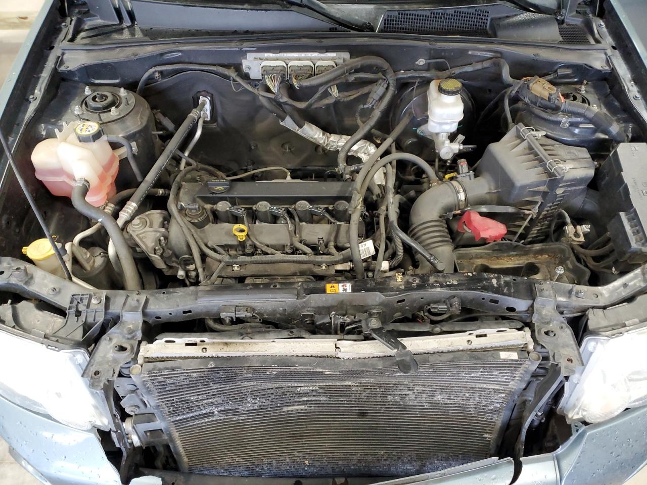 2011 Ford Escape - Image 14