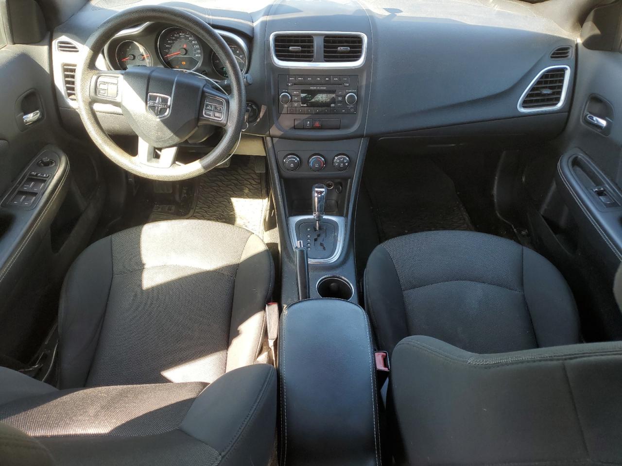2013 Dodge Avenger - Image 8