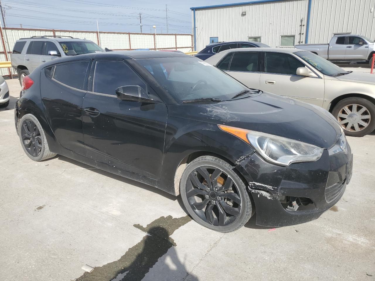 2013 Hyundai Veloster - Image 4