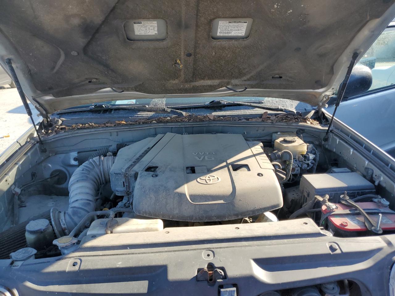 2003 Toyota 4Runner - Image 11