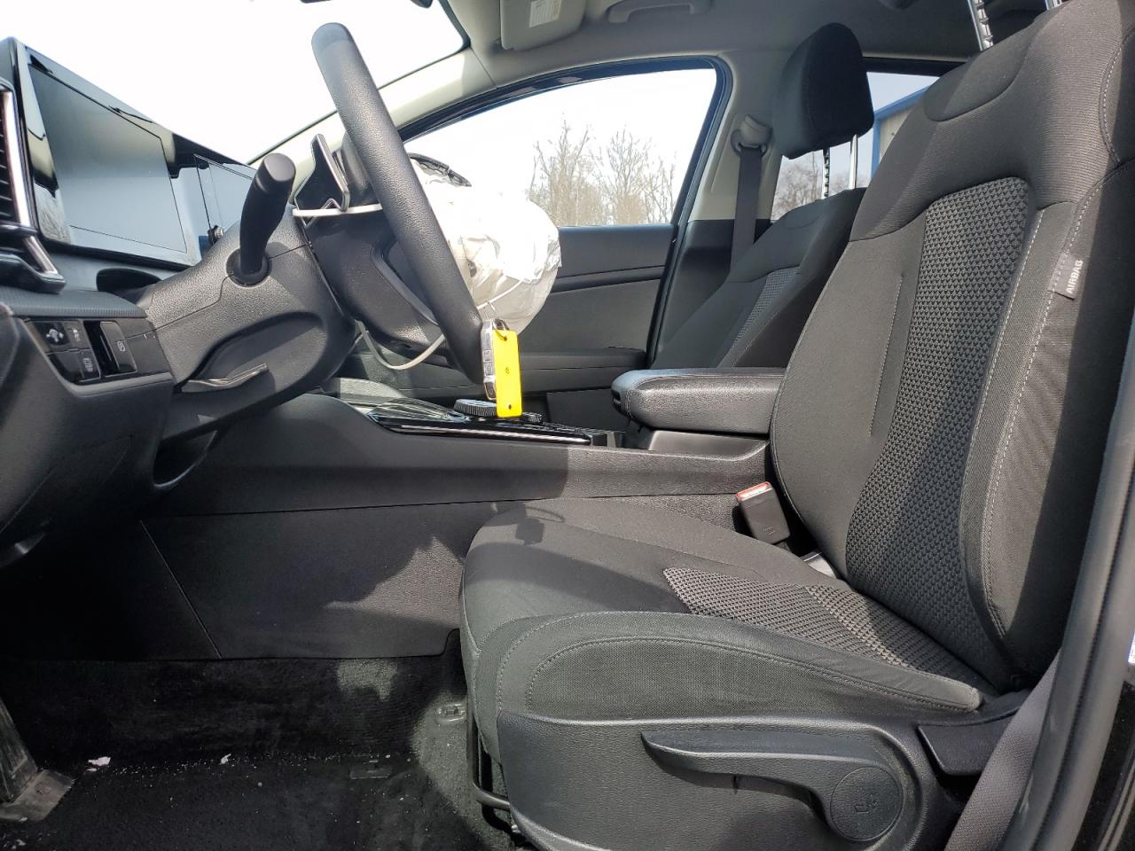 2023 Kia Sportage - Image 7