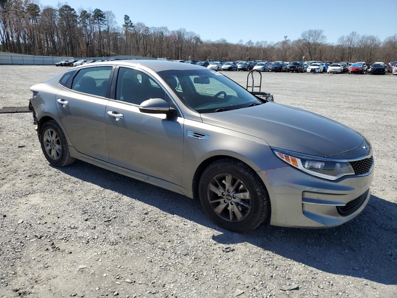 2016 Kia Optima - Image 4