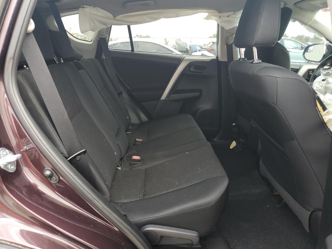2017 Toyota RAV 4 - Image 12