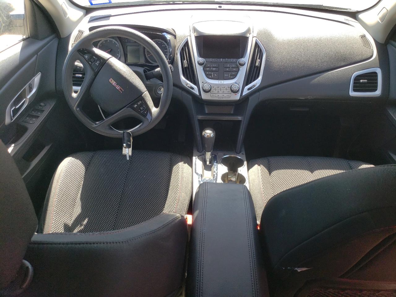 2017 GMC Terrain - Image 8