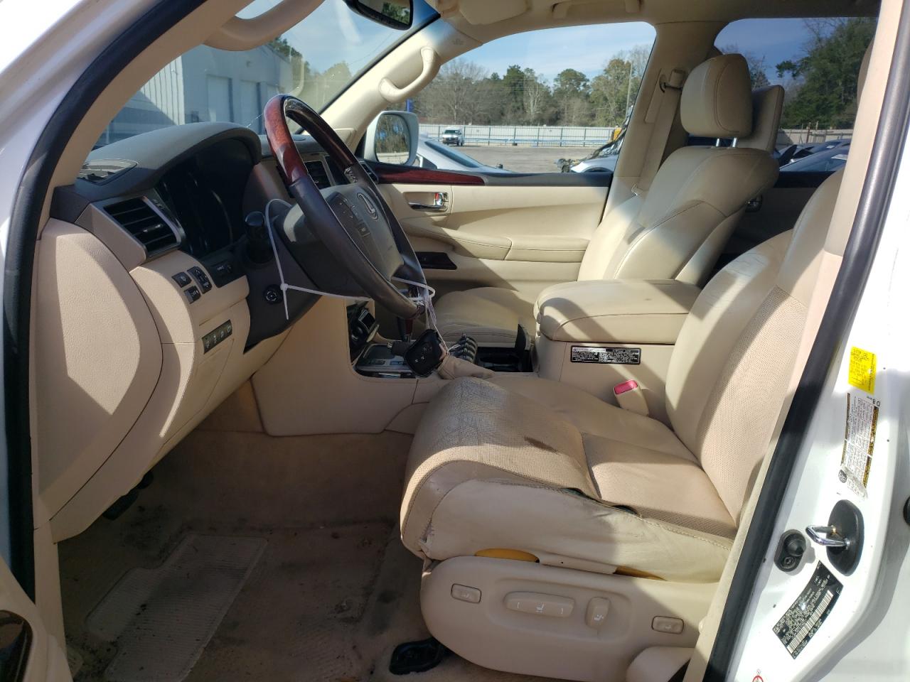 2014 Lexus LX - Image 7