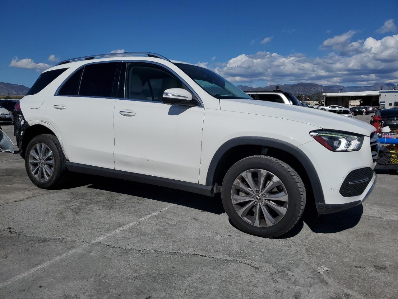 2021 Mercedes-Benz GLE - Image 4