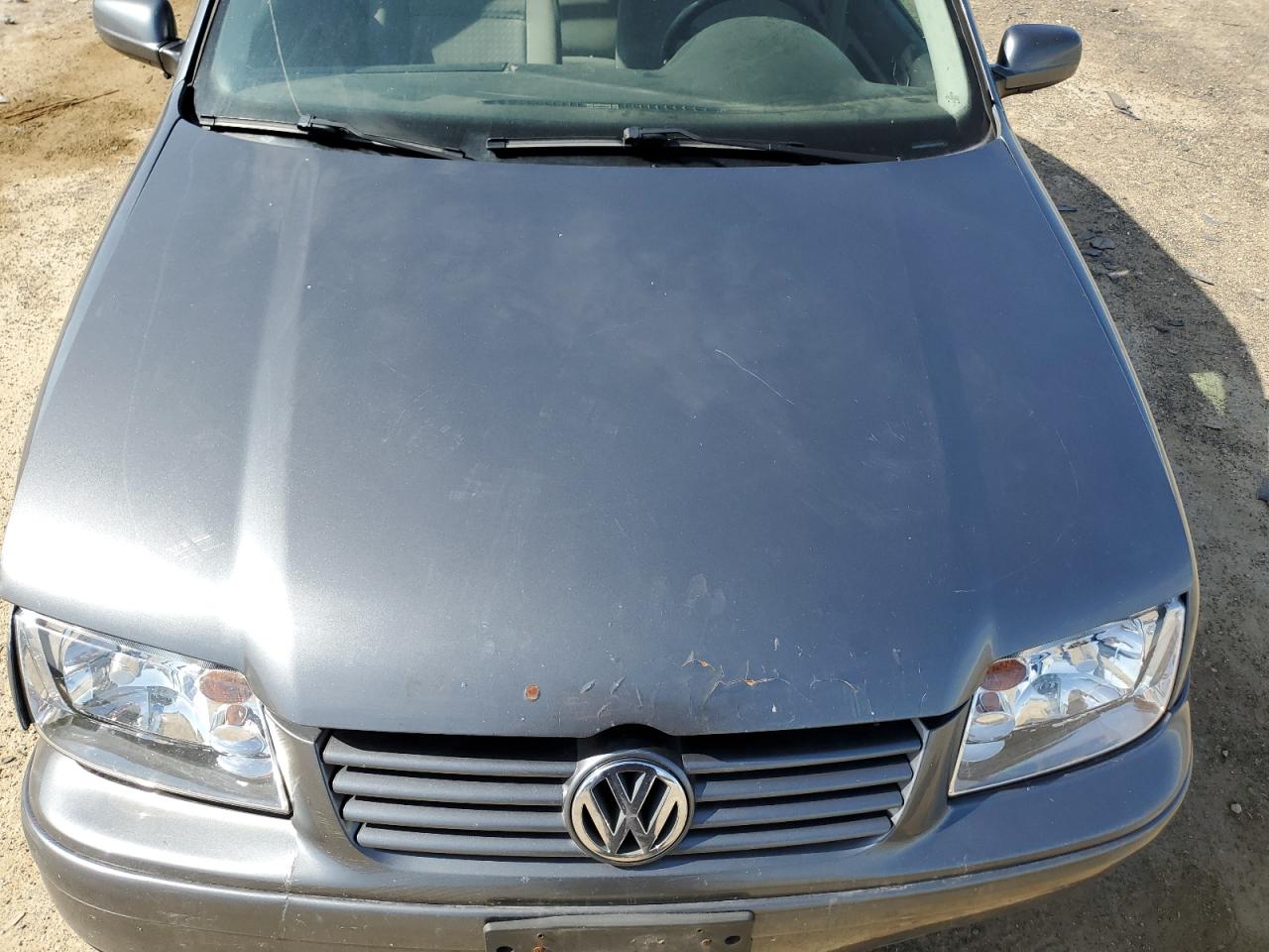 2003 Volkswagen Jetta - Image 11