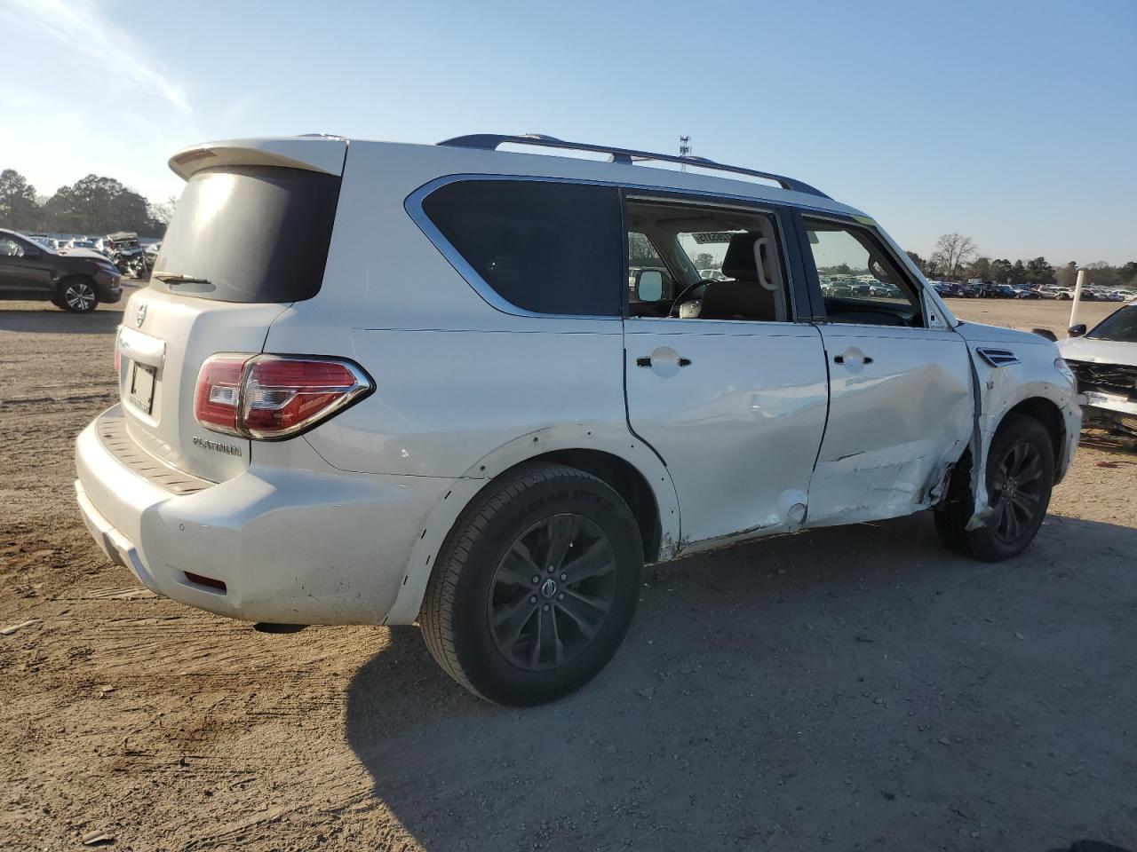 2018 Nissan Armada - Image 3