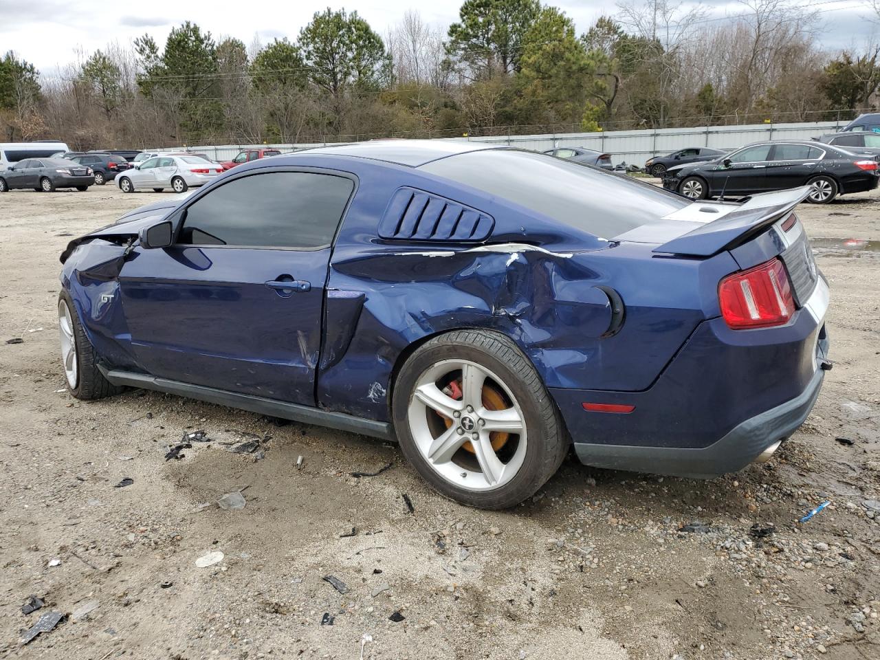 2010 Ford Mustang - Image 2
