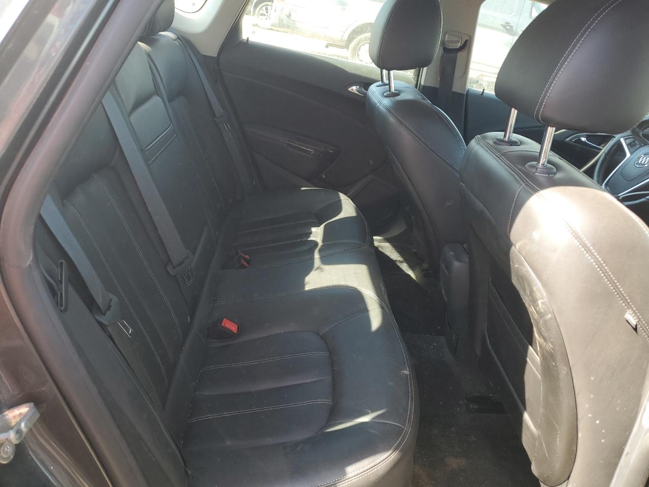 2012 Buick Verano - Image 10