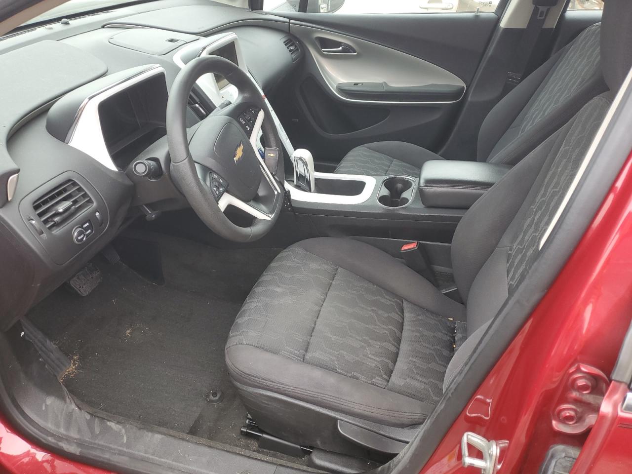 2013 Chevrolet Volt - Image 7