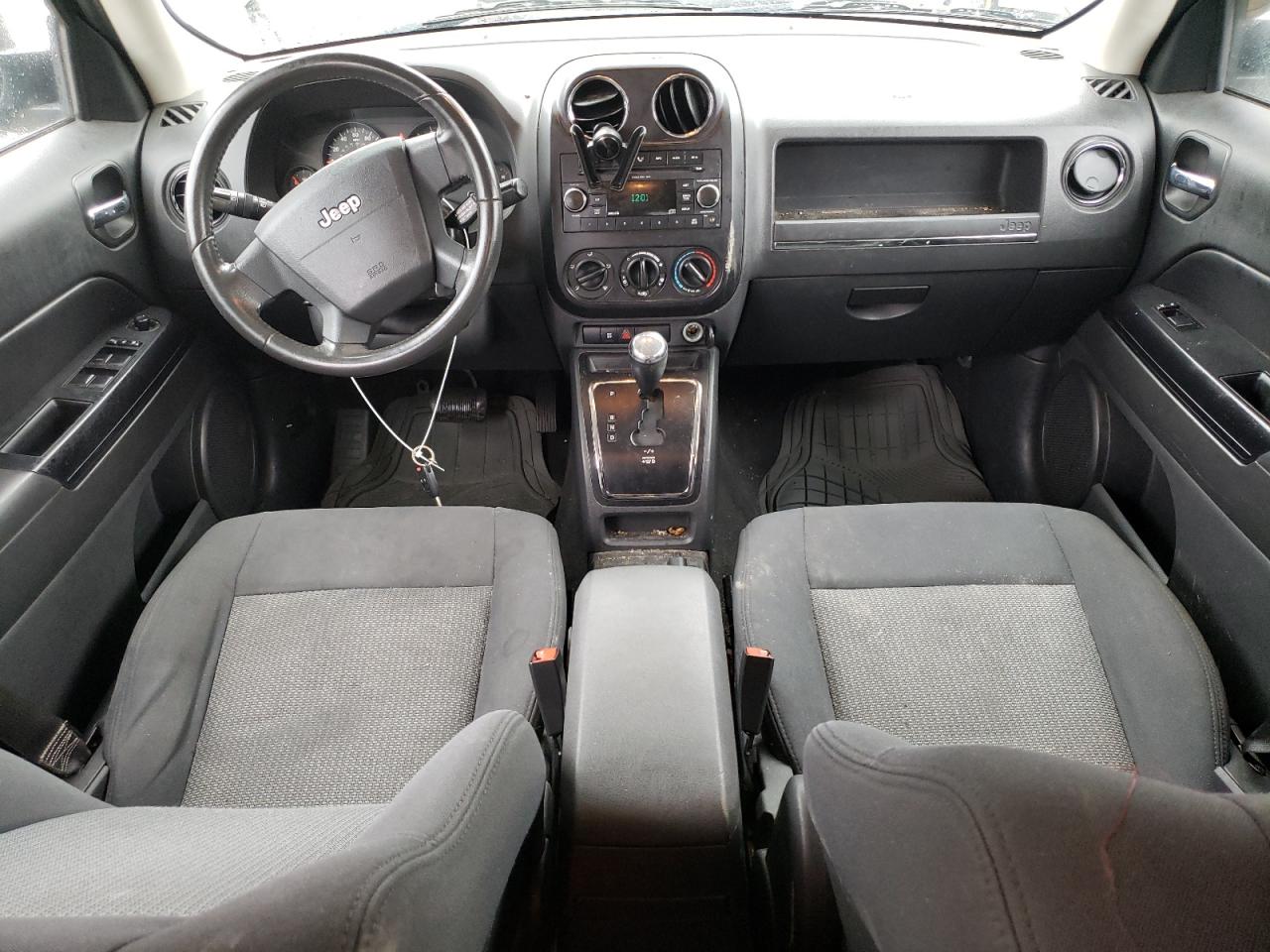 2009 Jeep Liberty (Patriot) - Image 8