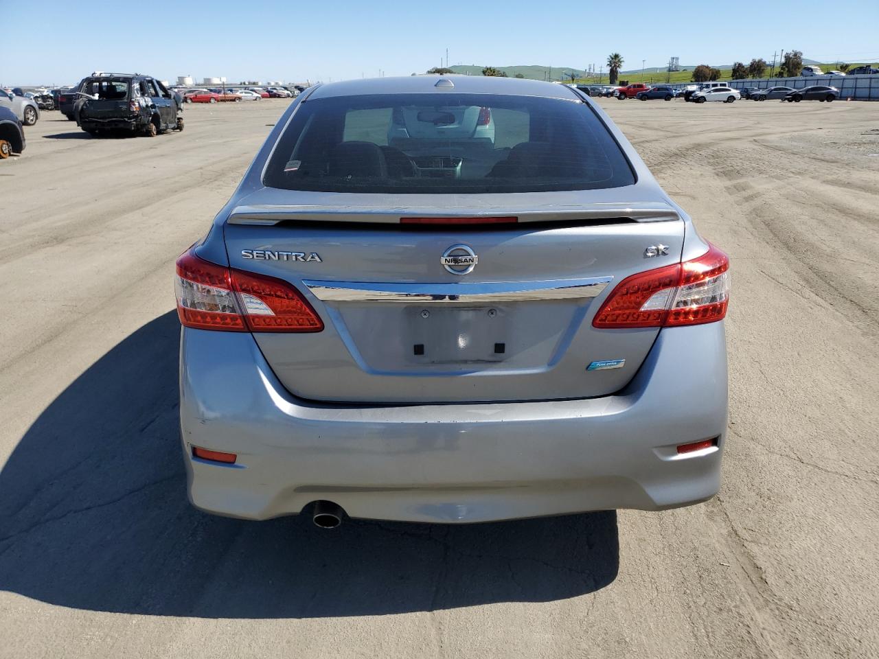 2013 Nissan Sentra - Image 6