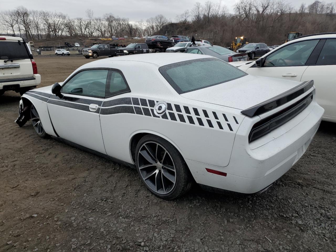 2014 Dodge Challenger - Image 2