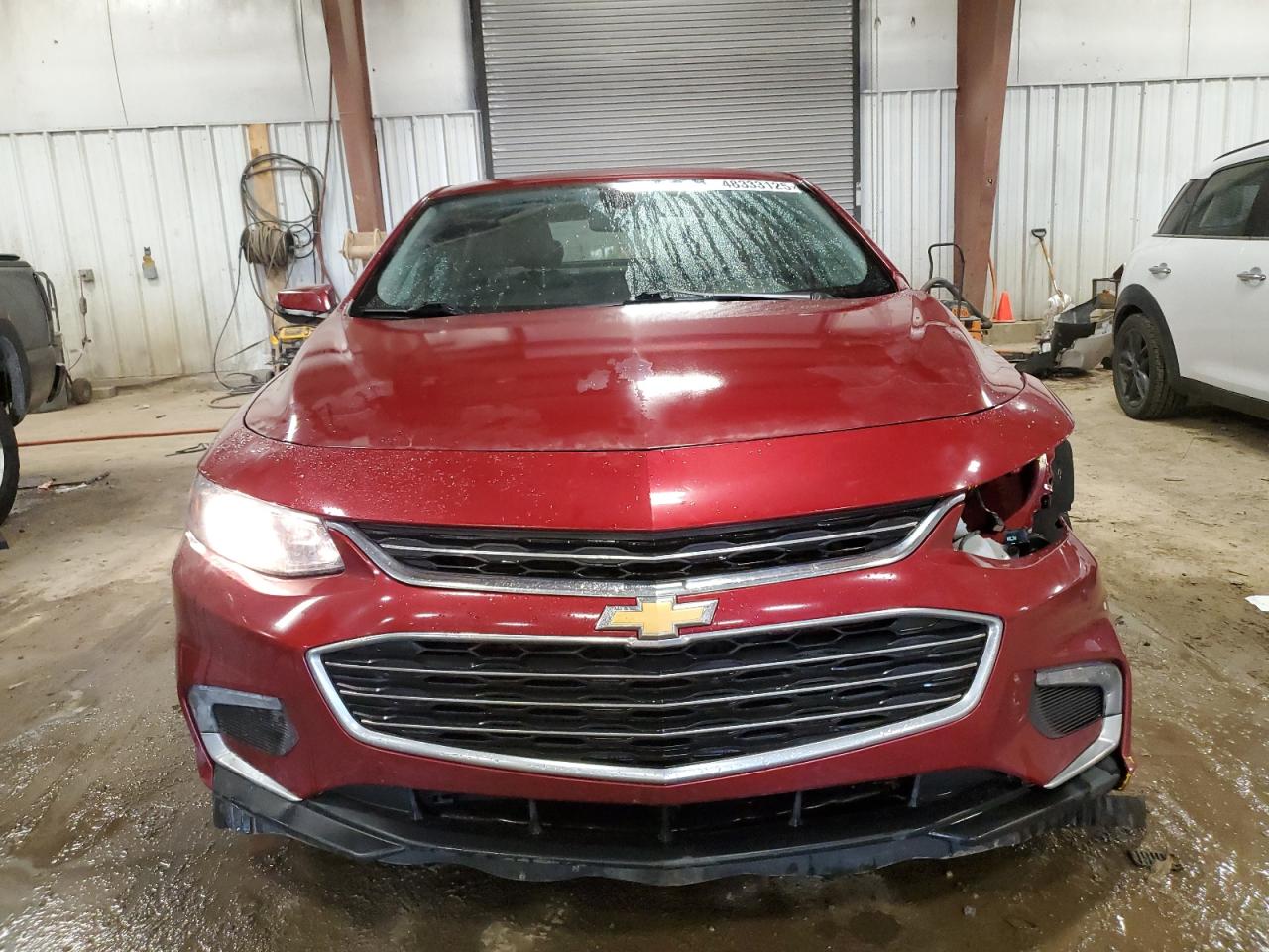 2017 Chevrolet Malibu - Image 5