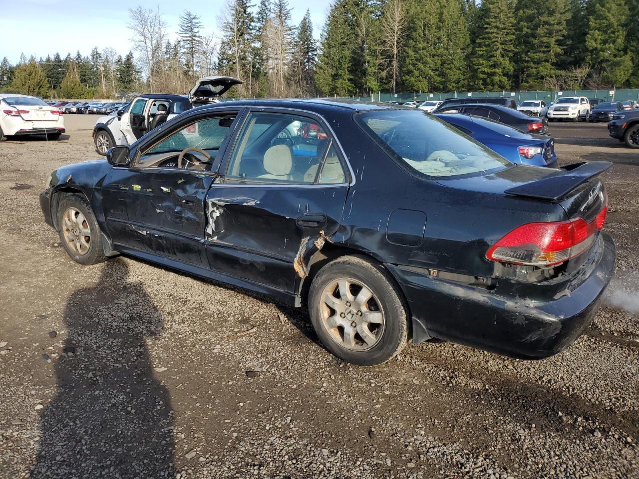 2001 Honda Accord - Image 2