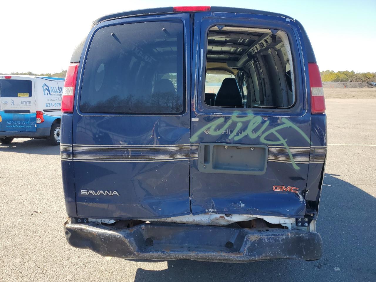 2005 Chevrolet Express - Image 6