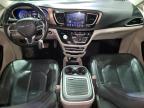 Woodhaven, MI에서 판매 중인 2017 Chrysler Pacifica Touring L Plus - Side