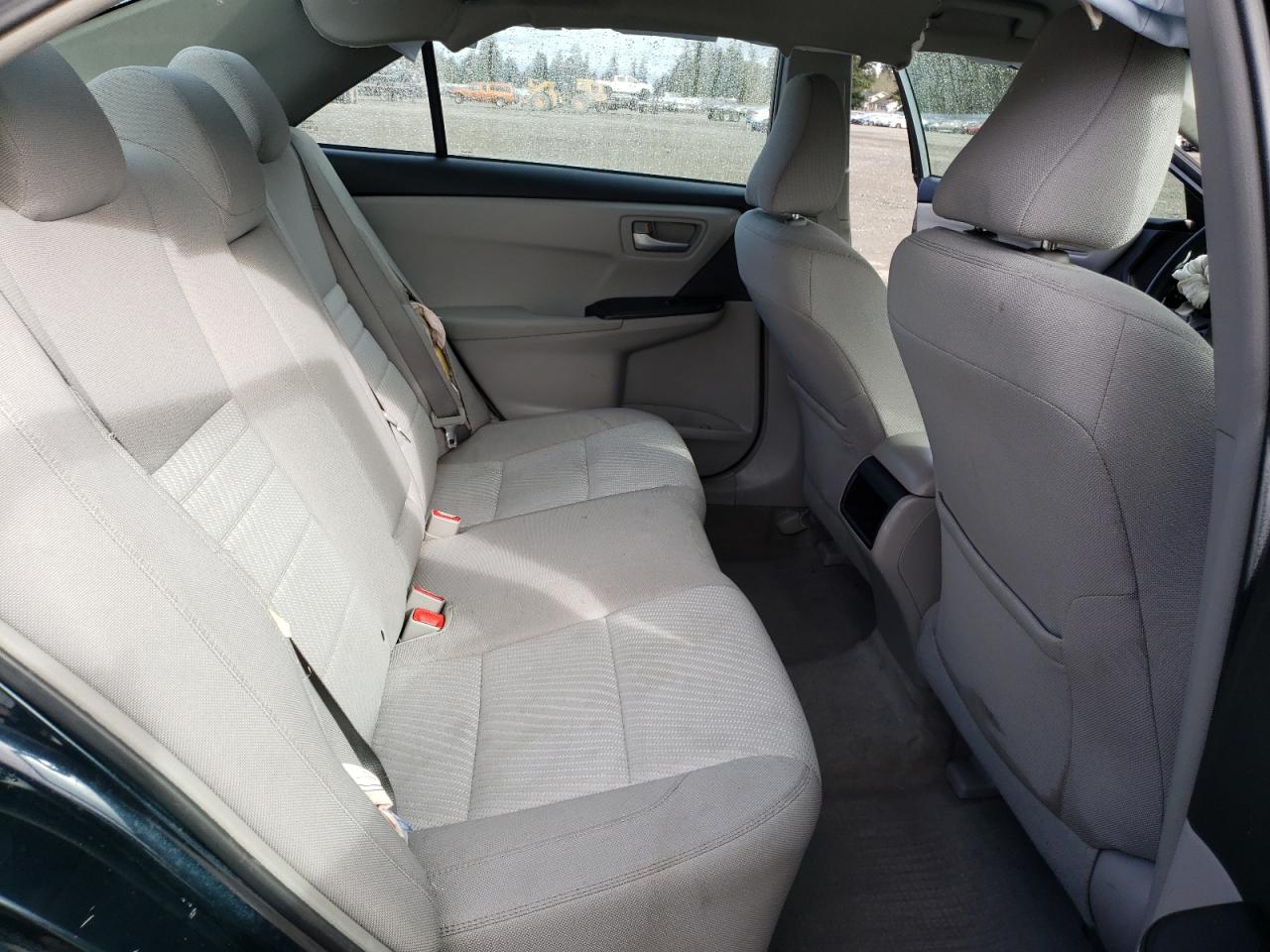 2017 Toyota Camry - Image 11
