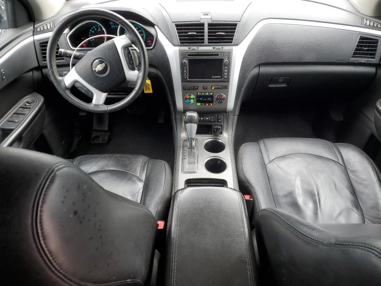 2010 Chevrolet Traverse - Image 8
