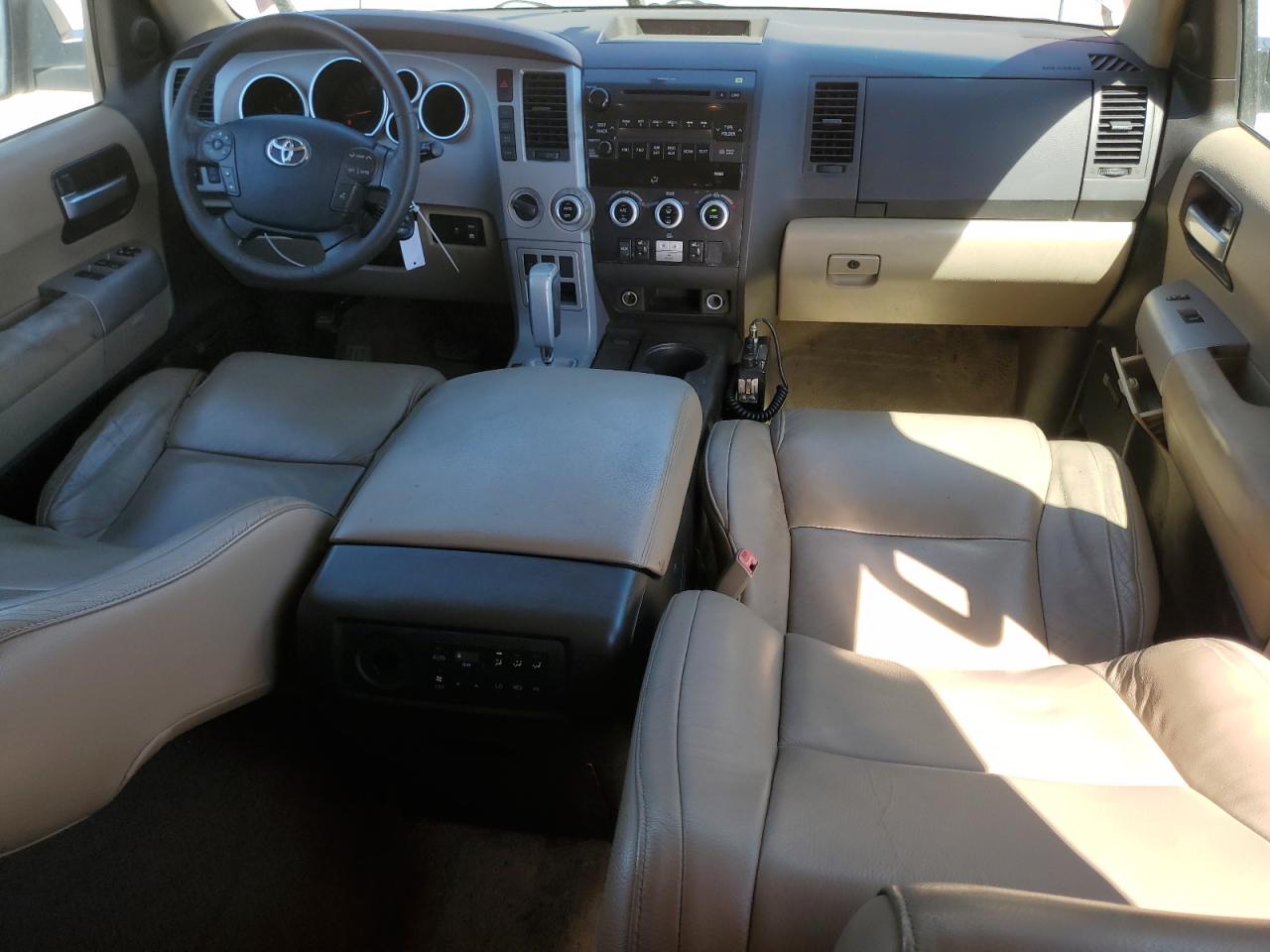 2008 Toyota Sequoia - Image 8