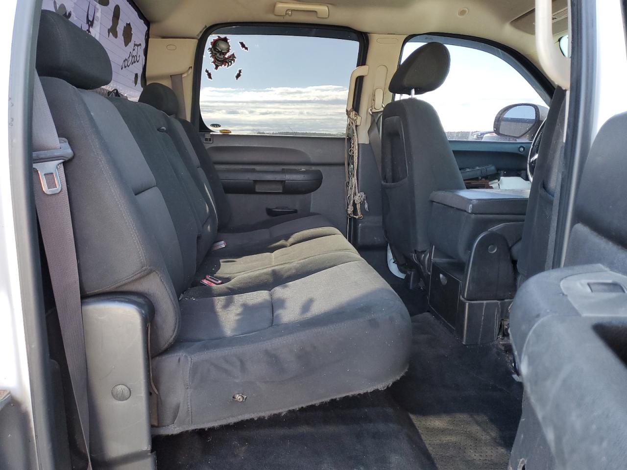 2011 Chevrolet Silverado - Image 10