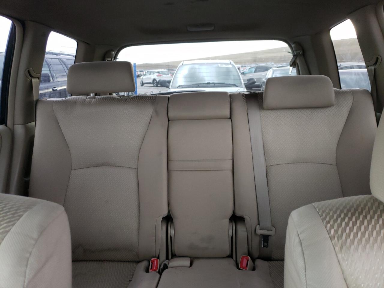 2005 Toyota Highlander - Image 10