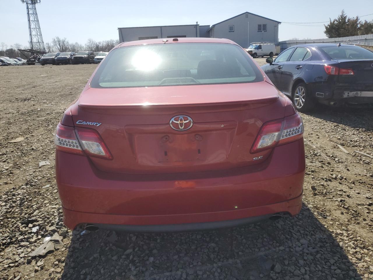 2010 Toyota Camry - Image 6