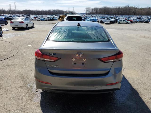  HYUNDAI ELANTRA 2018 Серый