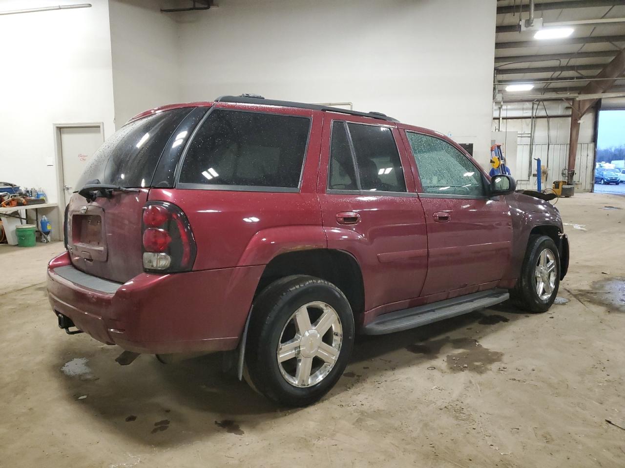 2009 Chevrolet TrailBlazer - Image 3