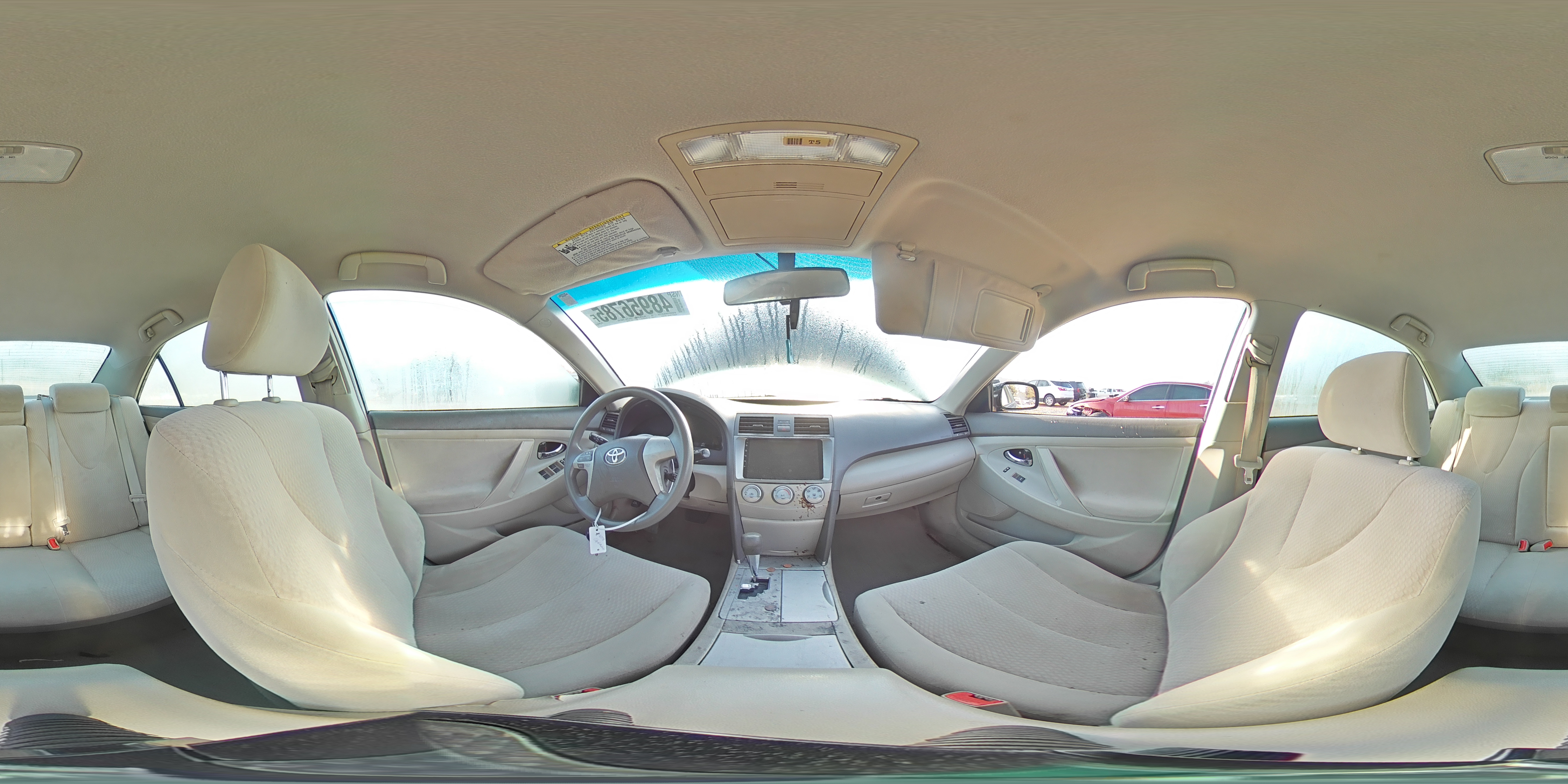 2011 Toyota Camry - Image 13
