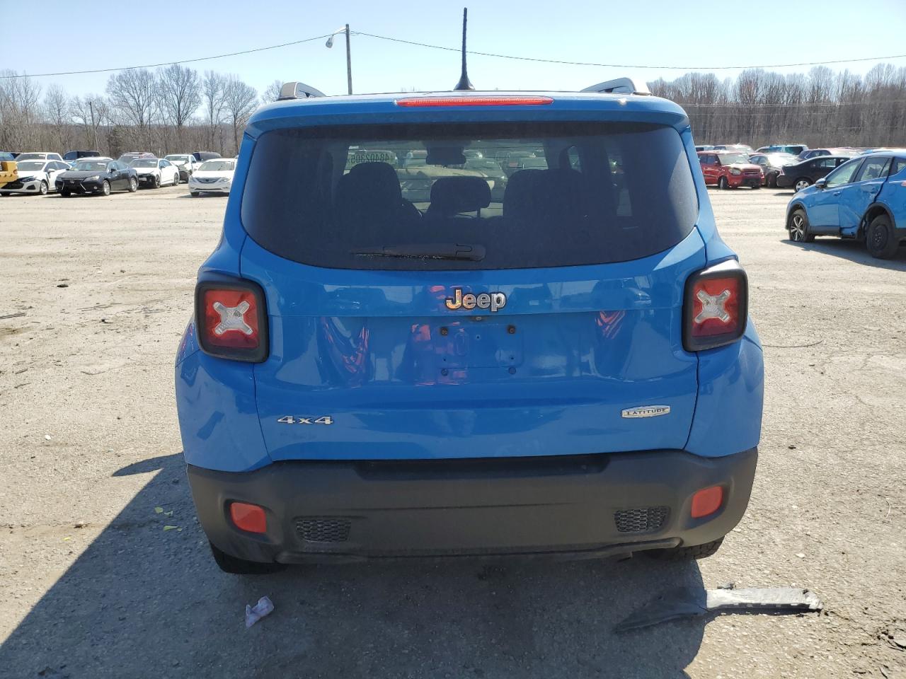2015 Jeep Renegade - Image 6