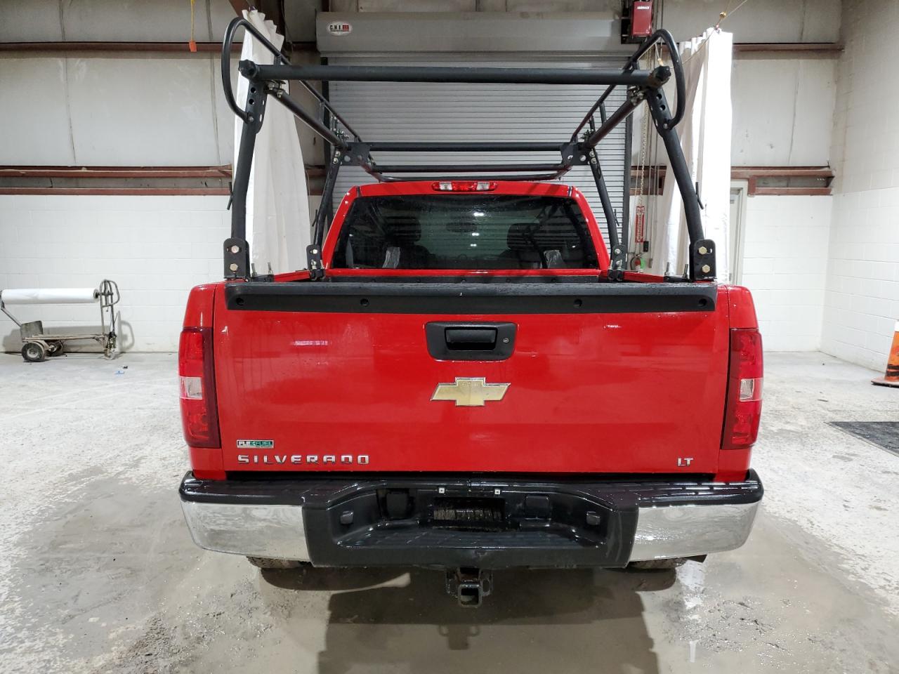 2011 Chevrolet Silverado - Image 6