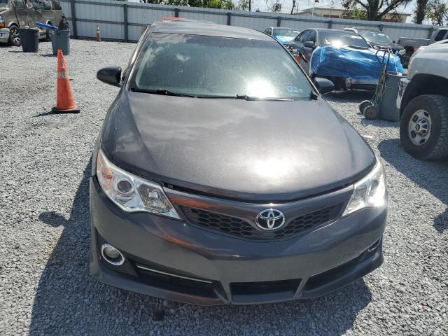  TOYOTA CAMRY 2014 Szary