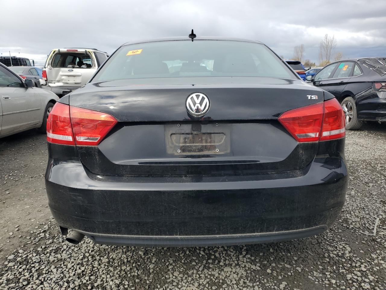 2015 Volkswagen Passat - Image 6