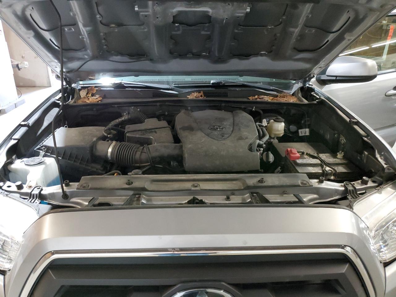 2021 Toyota Tacoma - Image 11