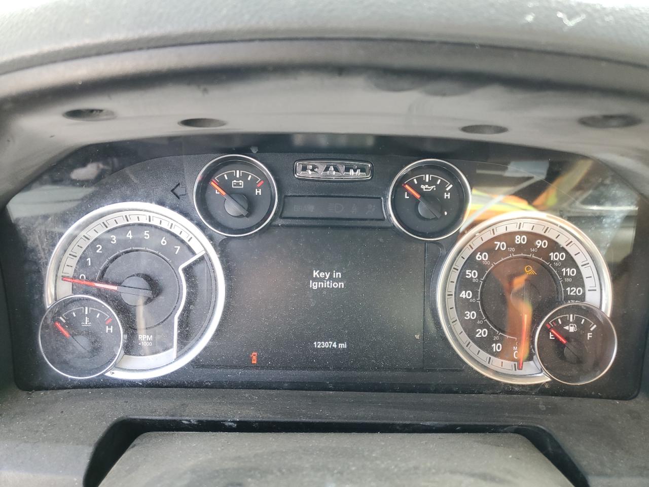 2018 RAM 1500 - Image 9