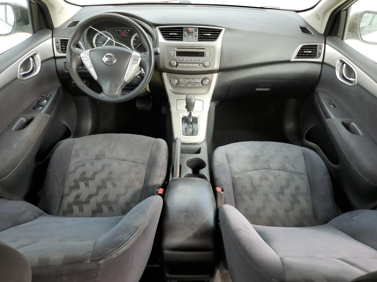 2013 Nissan Sentra - Image 8
