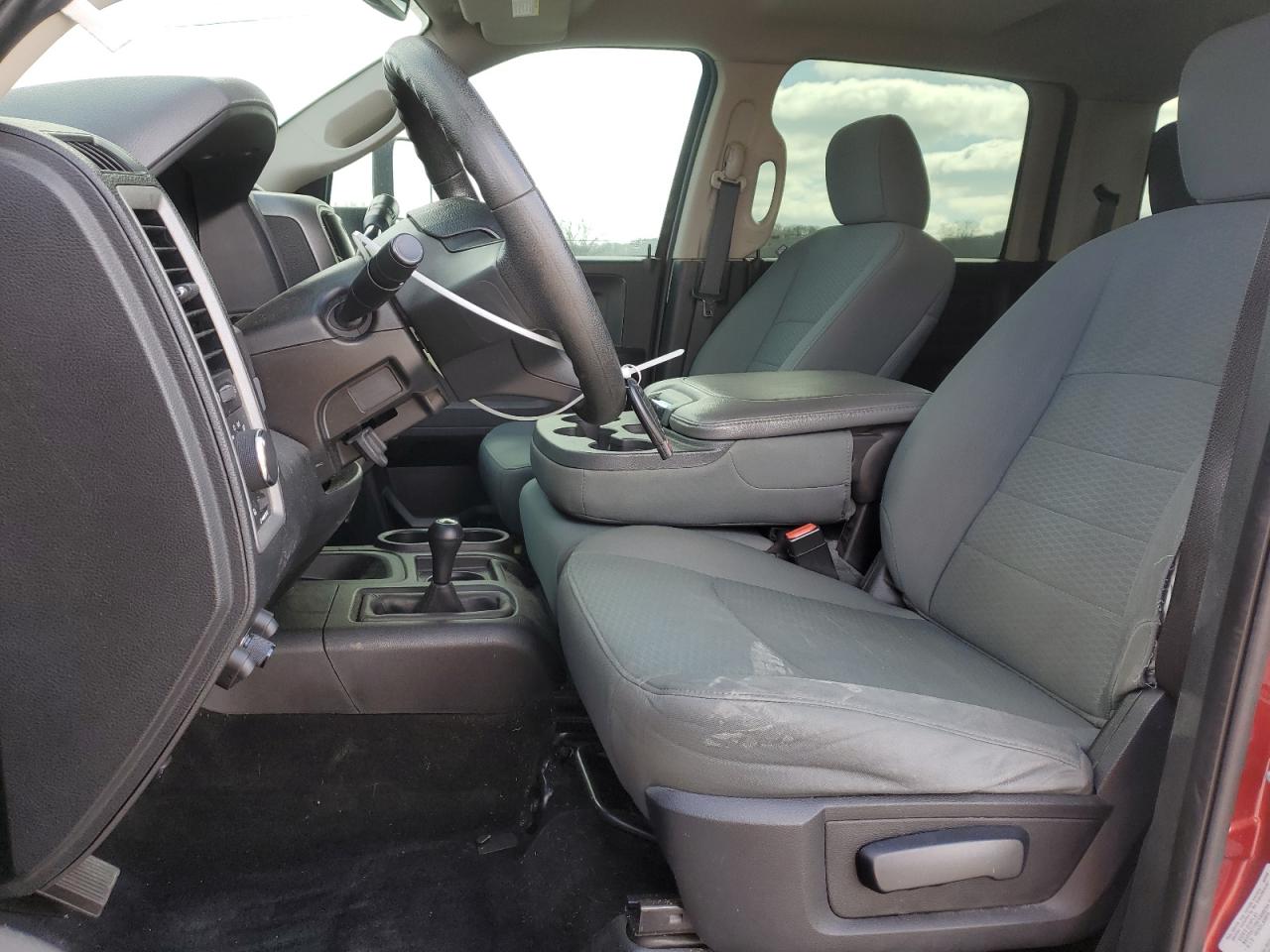 2015 RAM 2500 - Image 7