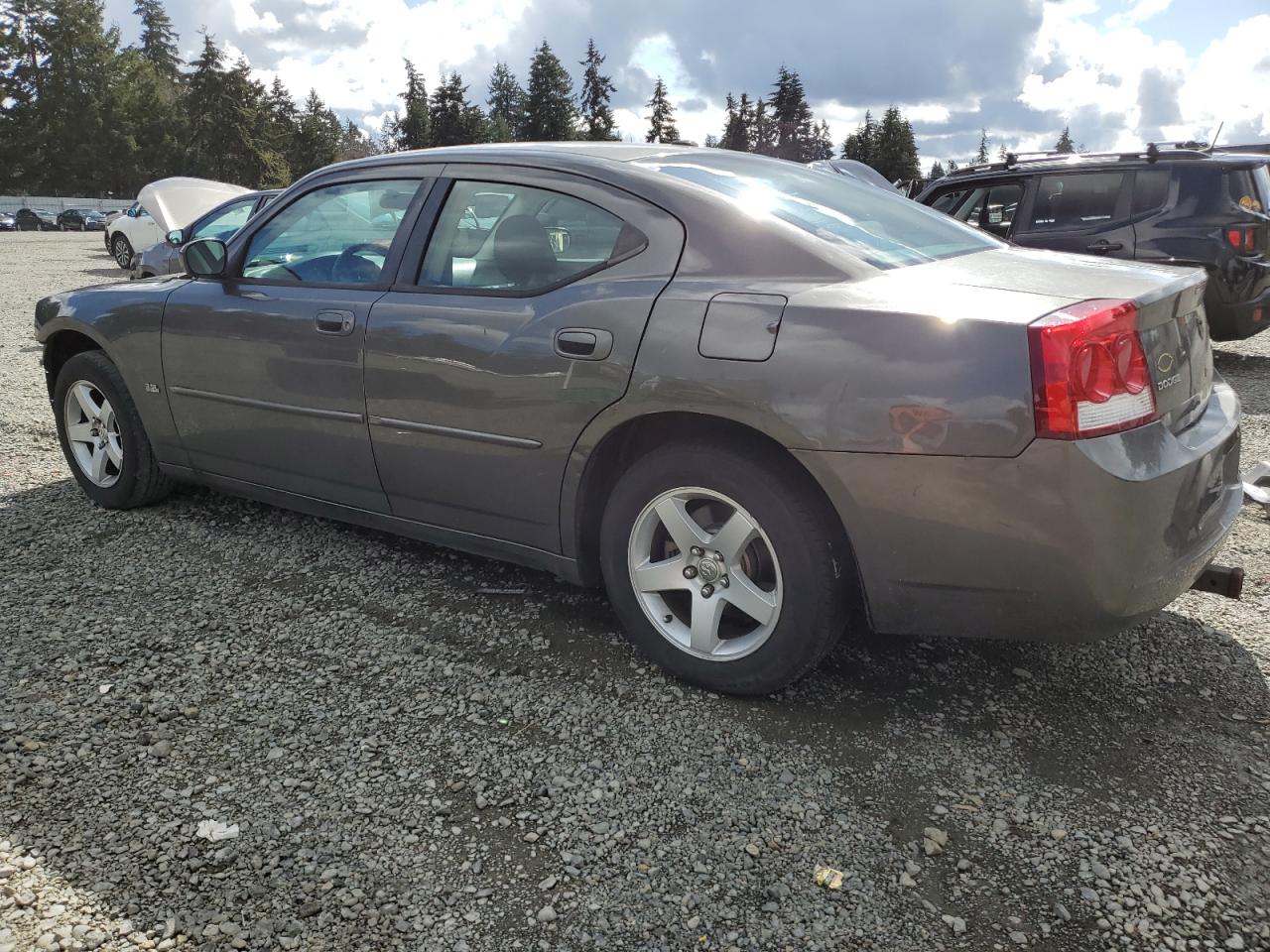 2010 Dodge Charger - Image 2