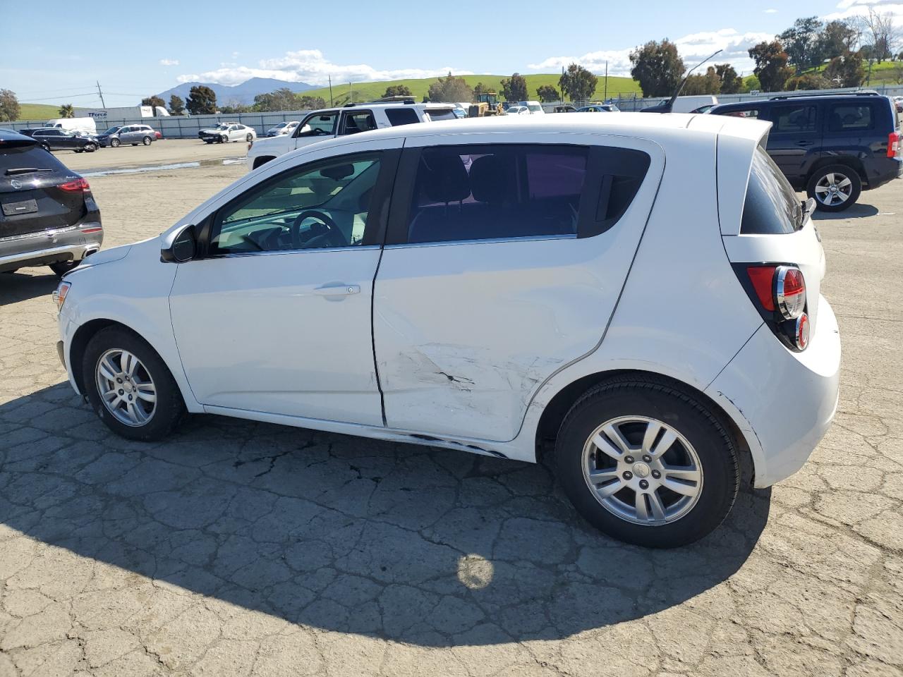 2013 Chevrolet Sonic - Image 2