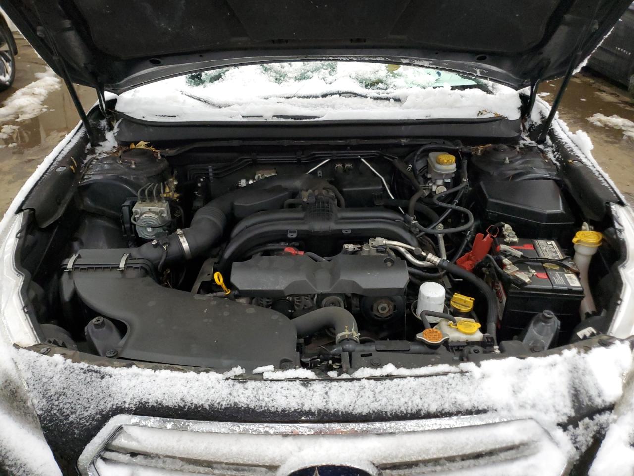 2015 Subaru Outback - Image 13