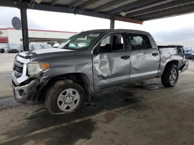 2015 Toyota Tundra Crewmax Sr5 de vânzare în Hayward, CA - All Over