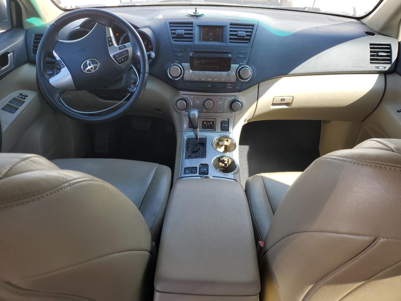 2012 Toyota Highlander - Image 8