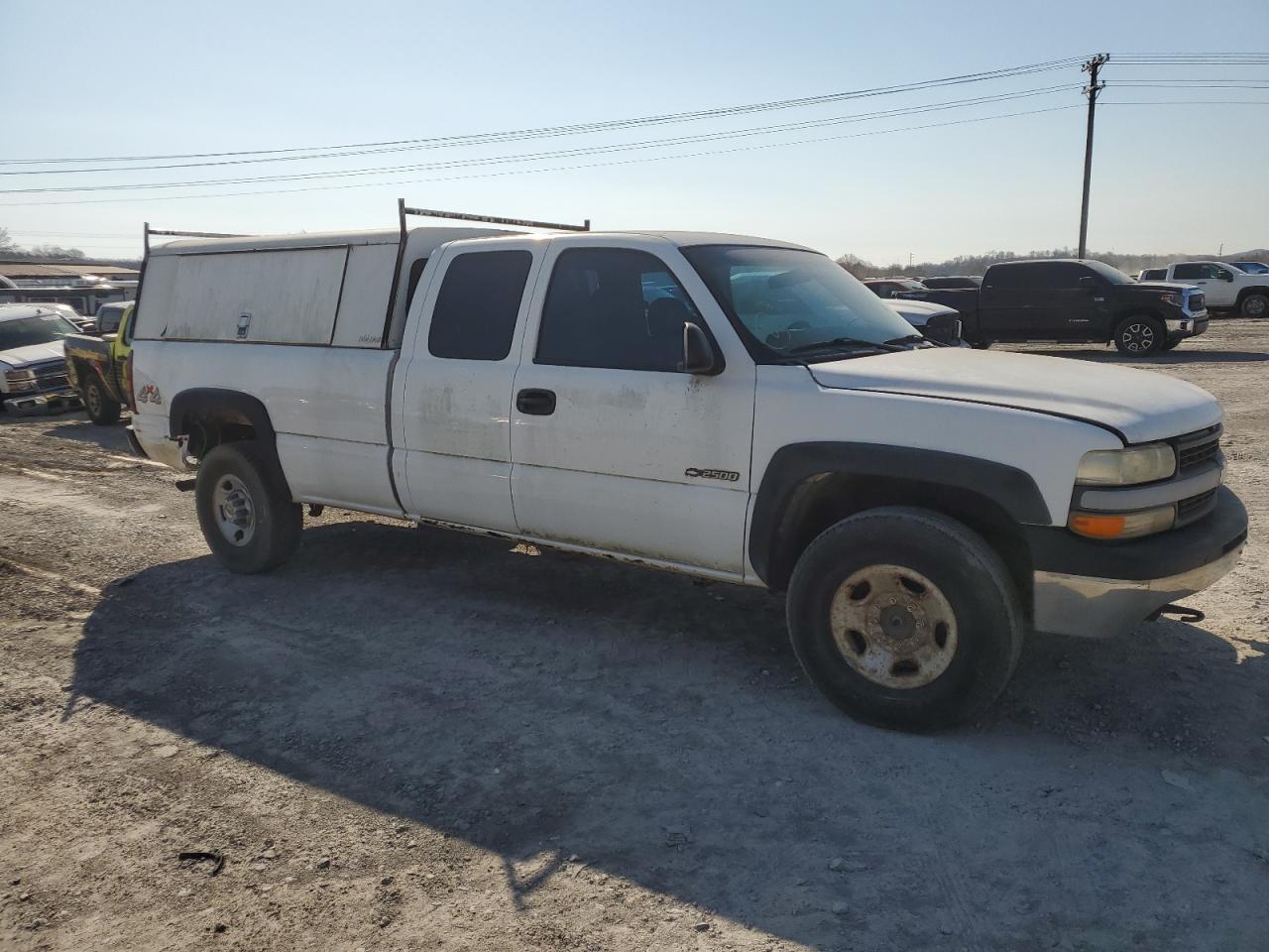 2000 Chevrolet Silverado - Image 4