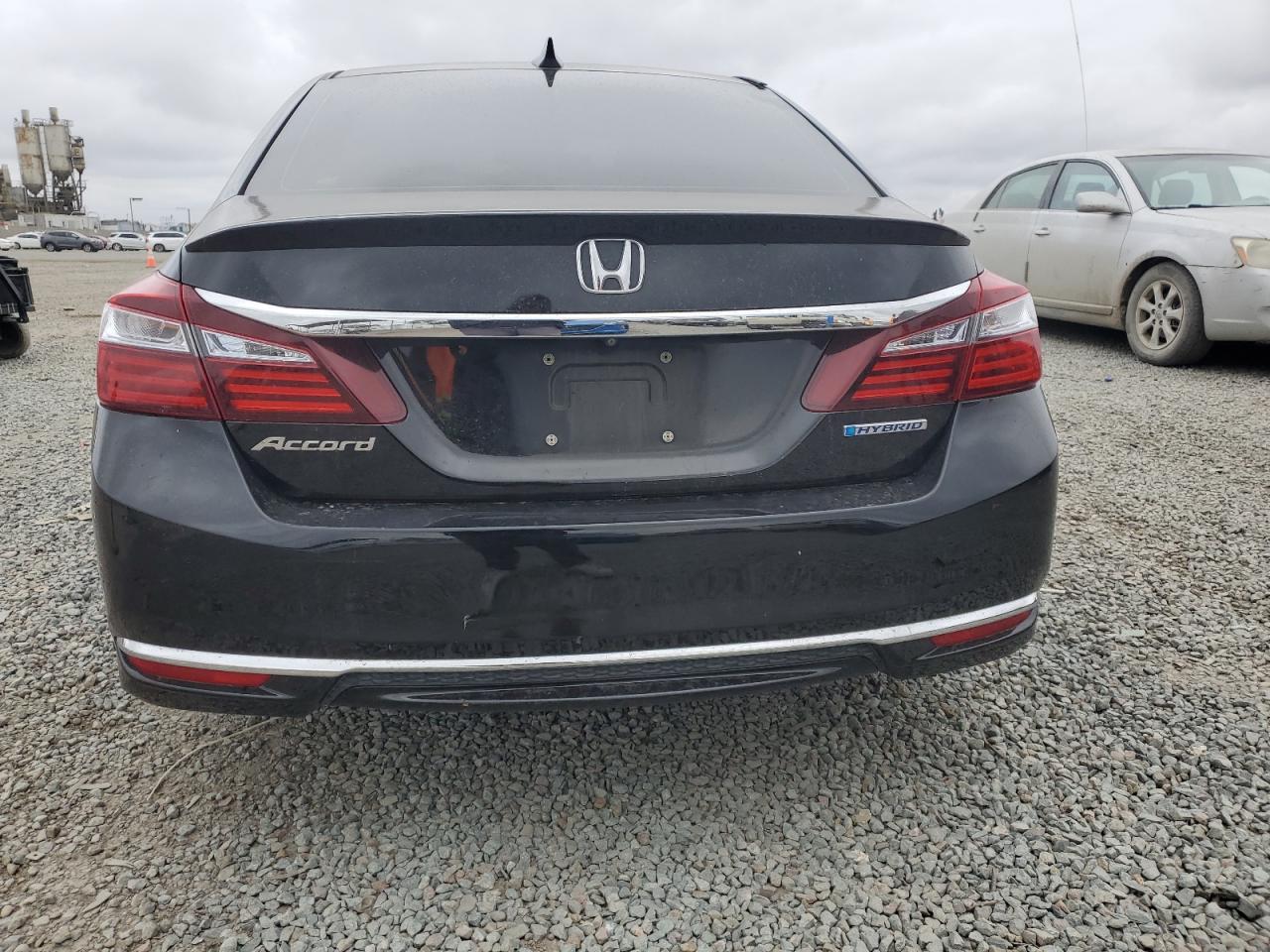 2017 Honda Accord - Image 6