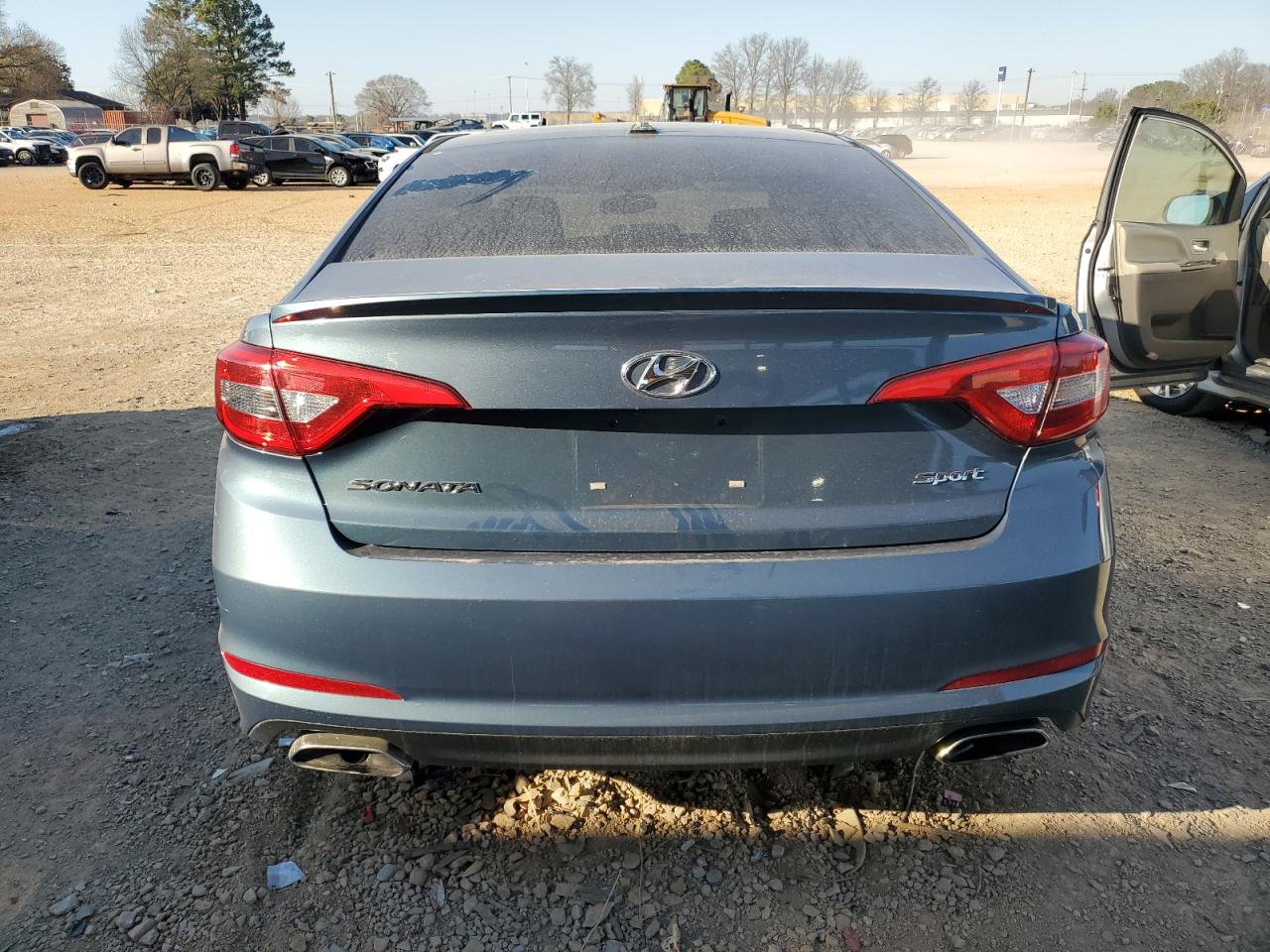 2015 Hyundai Sonata - Image 6