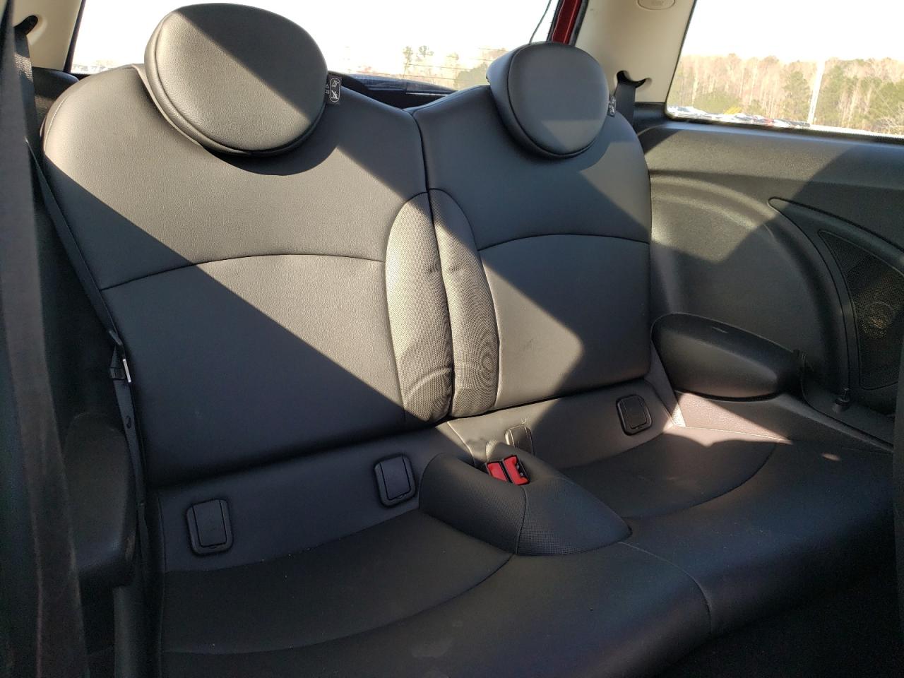 2013 MINI Cooper - Image 10