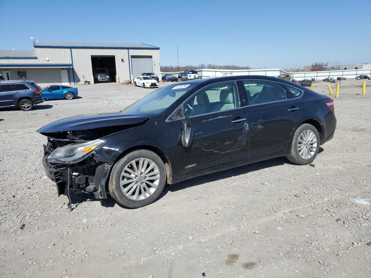 2014 Toyota Avalon - Image 1